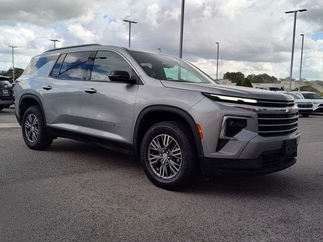 2026 Chevrolet Traverse AWD LT