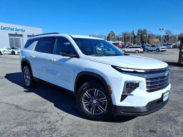 2026 Chevrolet Traverse AWD LT