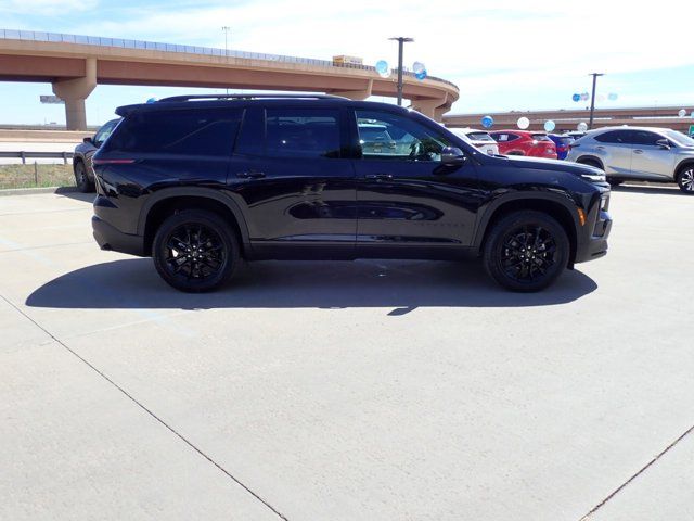 2026 Chevrolet Traverse AWD LT