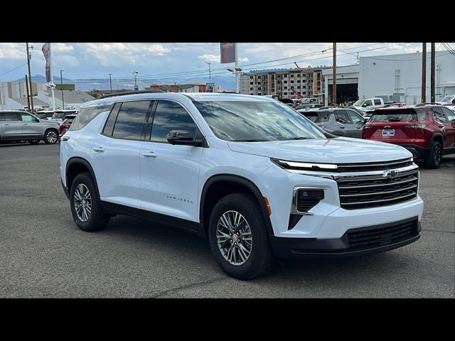 2026 Chevrolet Traverse AWD LT