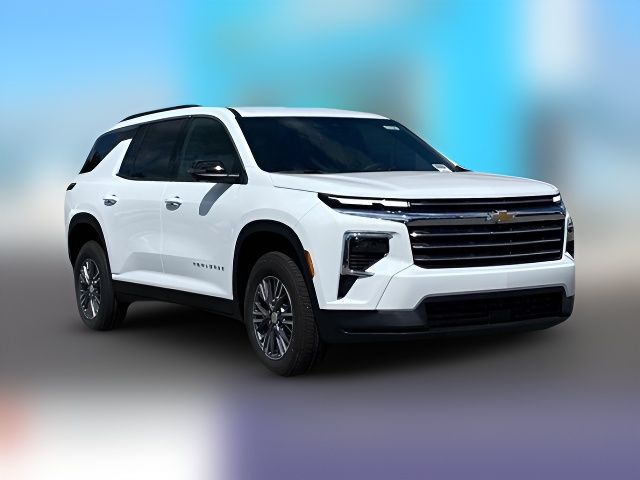 2026 Chevrolet Traverse FWD LT