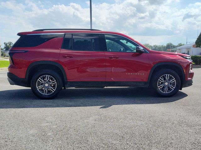 2026 Chevrolet Traverse FWD LT