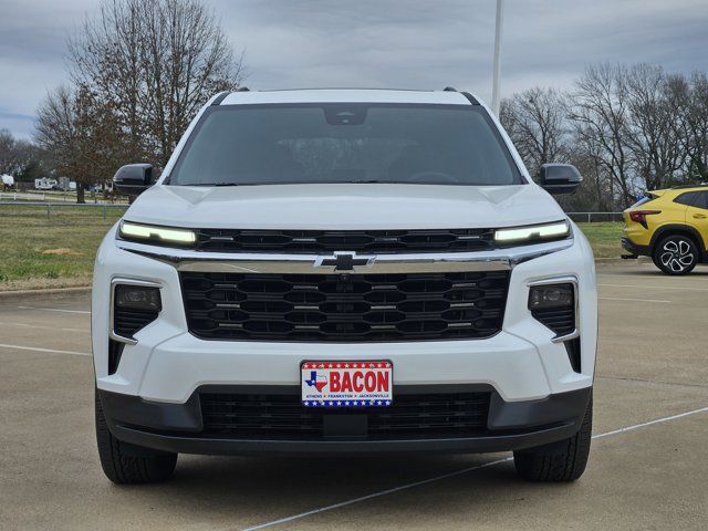 2026 Chevrolet Traverse FWD LT