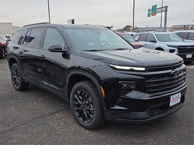 2026 Chevrolet Traverse FWD LT