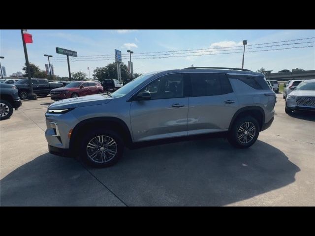 2026 Chevrolet Traverse FWD LT