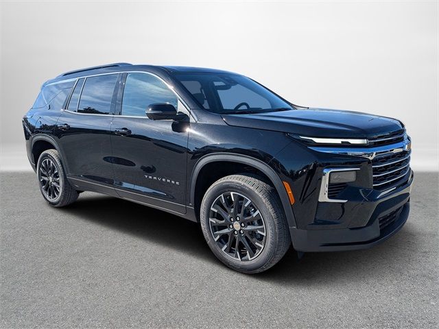 2026 Chevrolet Traverse FWD LT