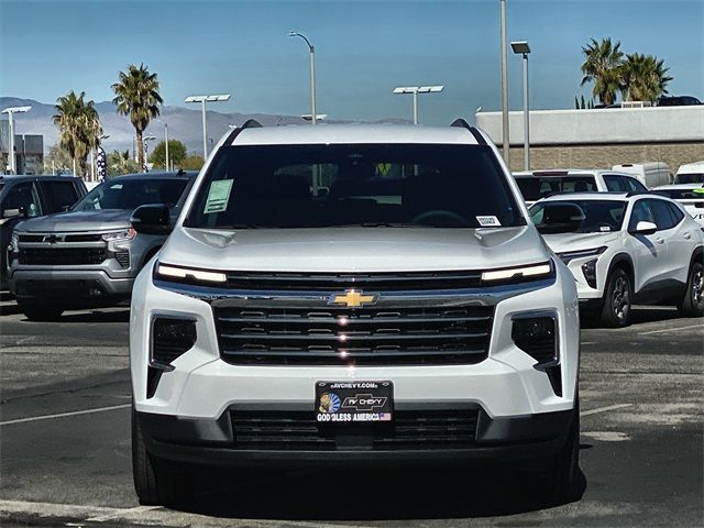 2026 Chevrolet Traverse FWD LT