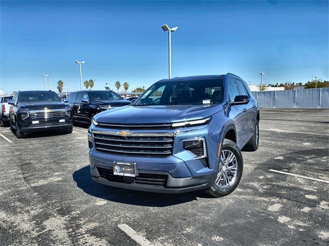 2026 Chevrolet Traverse FWD LT