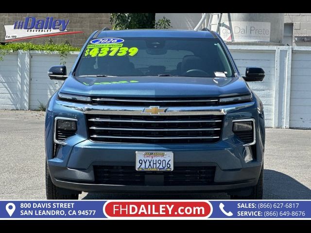 2026 Chevrolet Traverse FWD LT