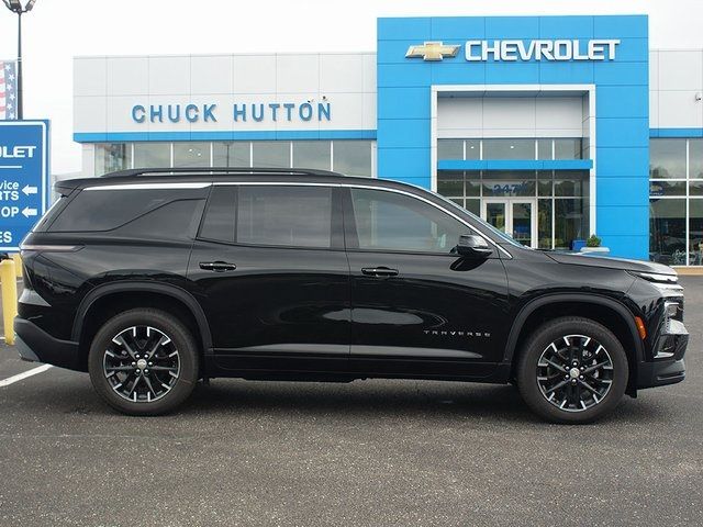 2026 Chevrolet Traverse FWD LT