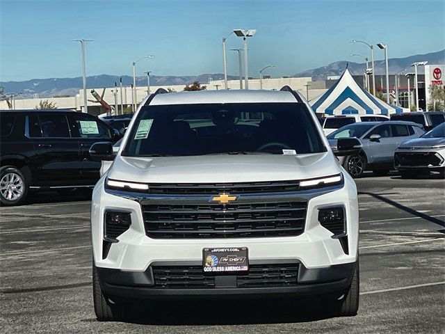 2026 Chevrolet Traverse FWD LT