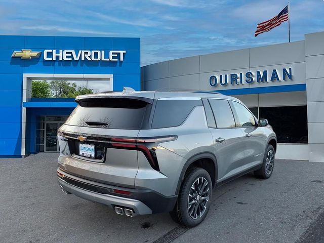 2026 Chevrolet Traverse FWD LT