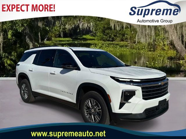 2026 Chevrolet Traverse FWD LT
