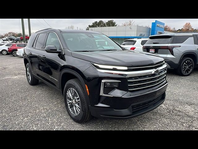 2026 Chevrolet Traverse FWD LT