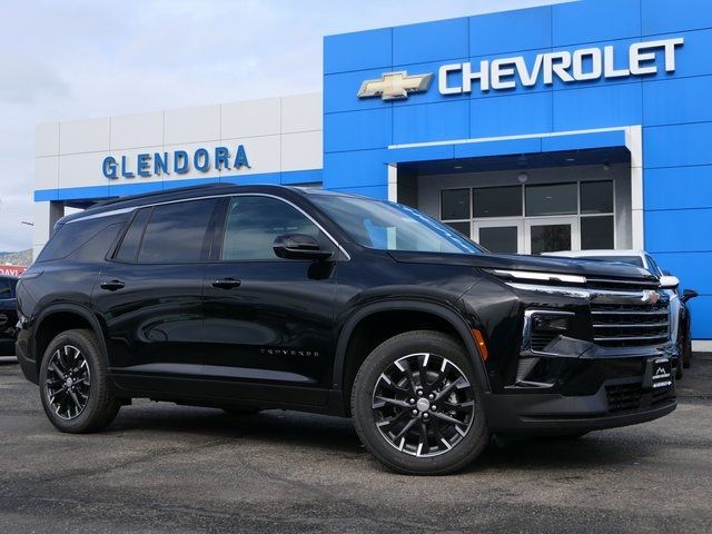 2026 Chevrolet Traverse FWD LT