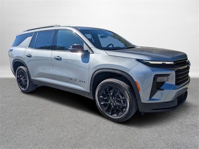 2026 Chevrolet Traverse AWD LT