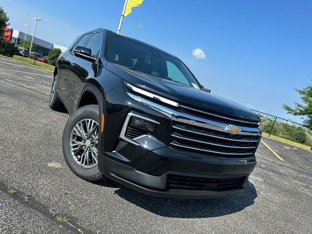 2026 Chevrolet Traverse AWD LT