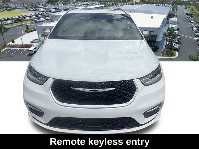 2026 Chrysler Pacifica Pinnacle