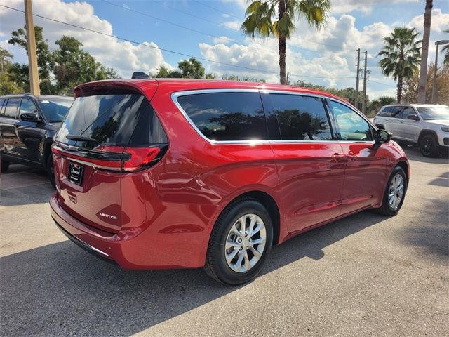 2026 Chrysler Pacifica Limited