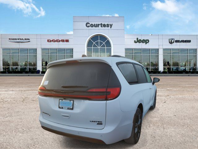 2026 Chrysler Pacifica Limited