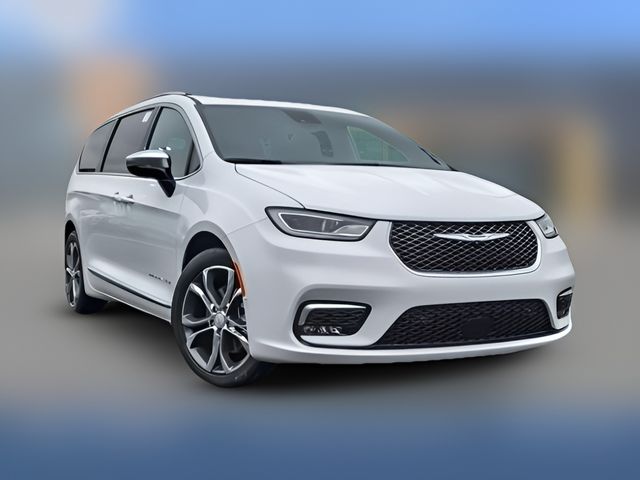 2026 Chrysler Pacifica Pinnacle