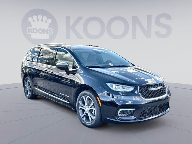 2026 Chrysler Pacifica Pinnacle