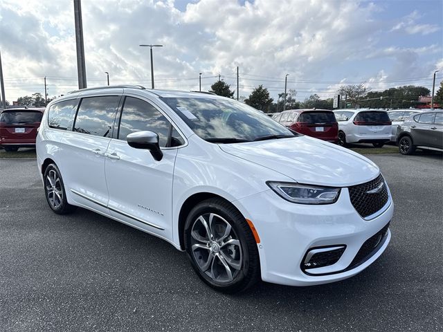 2026 Chrysler Pacifica Pinnacle