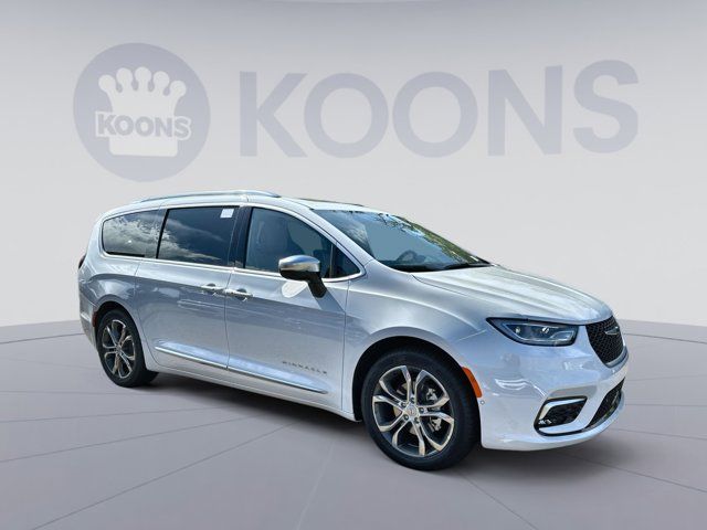 2026 Chrysler Pacifica Pinnacle