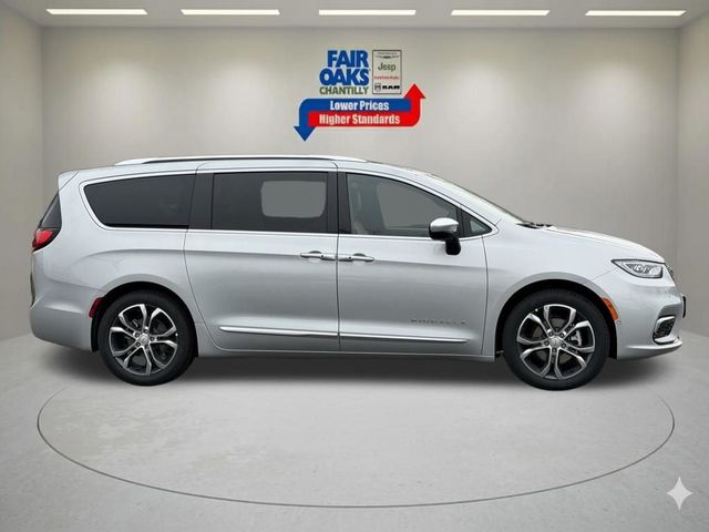 2026 Chrysler Pacifica Pinnacle