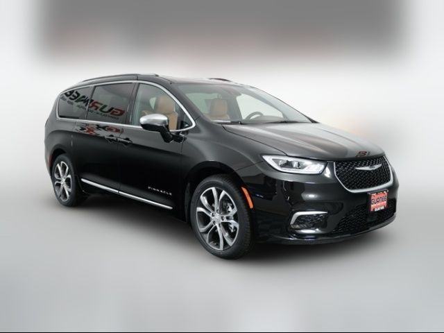 2026 Chrysler Pacifica Pinnacle