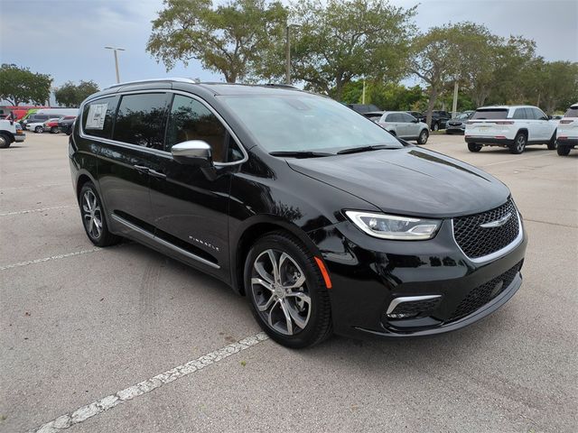 2026 Chrysler Pacifica Pinnacle