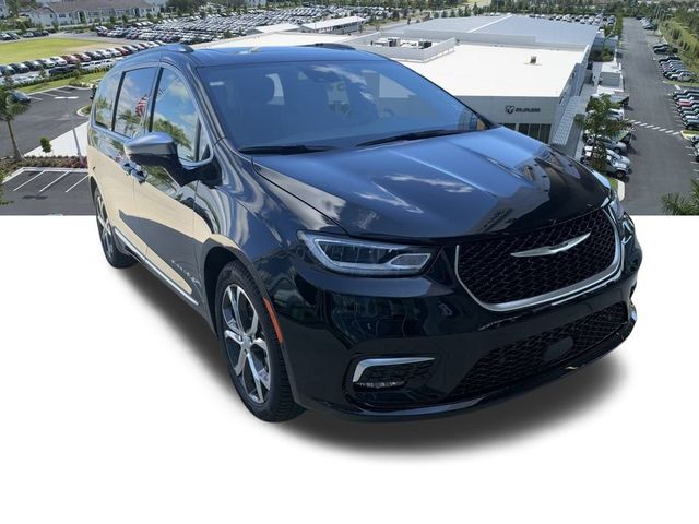 2026 Chrysler Pacifica Pinnacle