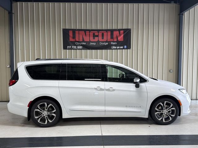 2026 Chrysler Pacifica Pinnacle