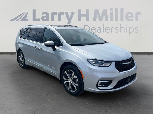 2026 Chrysler Pacifica Pinnacle