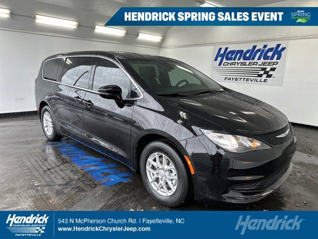 2026 Chrysler Voyager LX