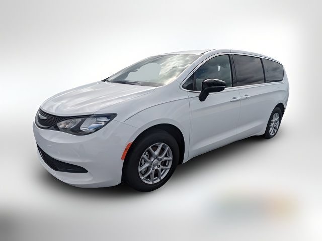 2026 Chrysler Voyager LX
