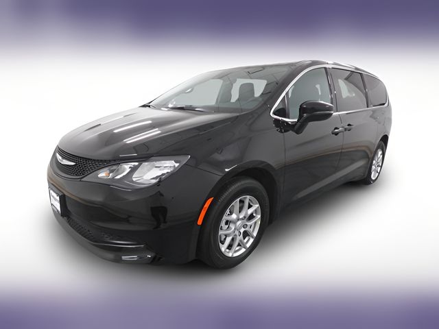 2026 Chrysler Voyager LX
