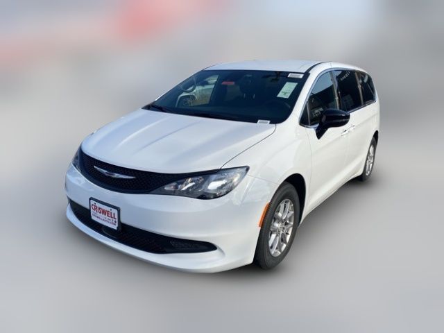 2026 Chrysler Voyager LX