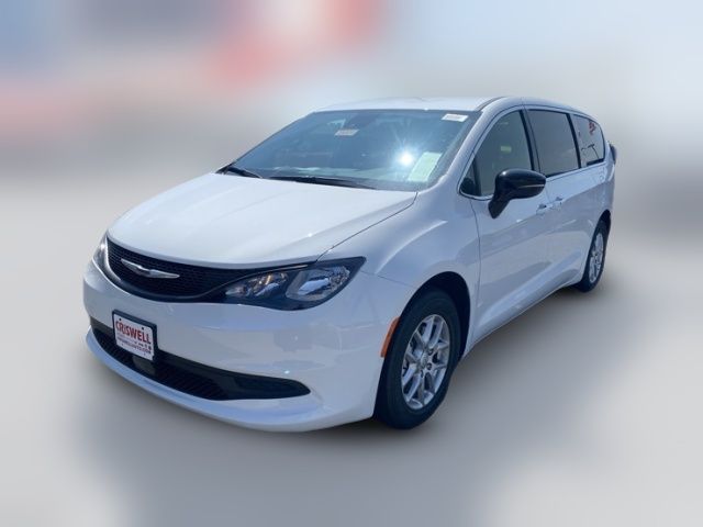 2026 Chrysler Voyager LX