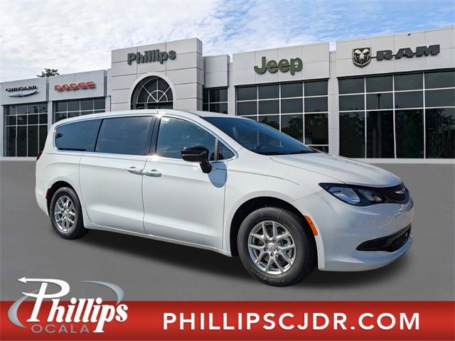 2026 Chrysler Voyager LX