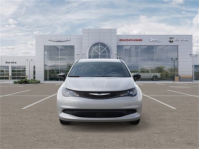 2026 Chrysler Voyager LX