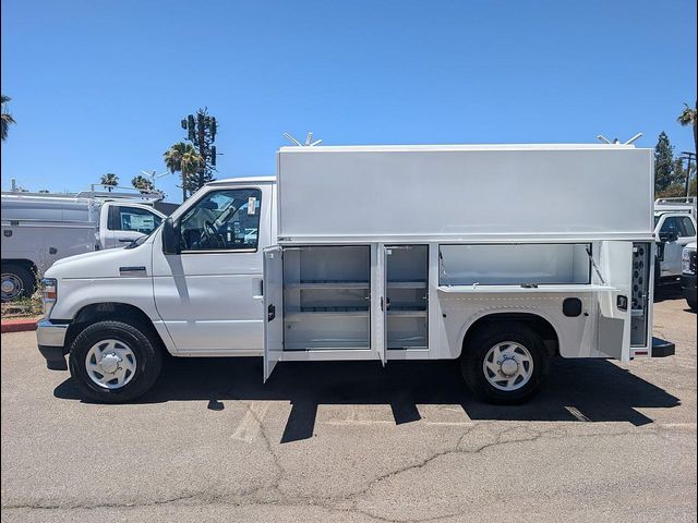 2026 Ford E-Series Base