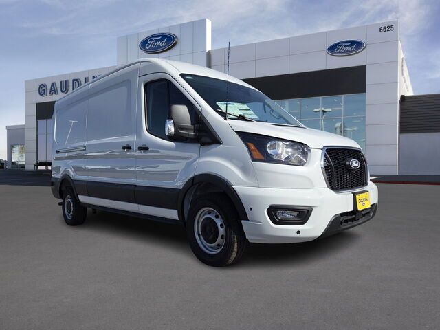 2026 Ford Transit Base