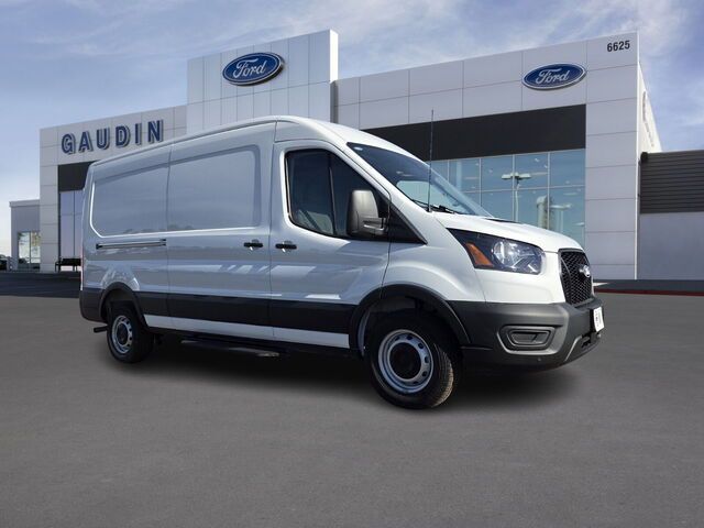 2026 Ford Transit Base