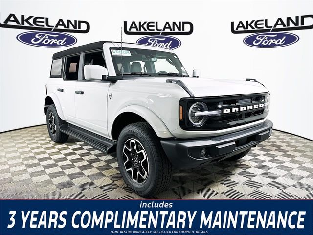 2026 Ford Bronco Outer Banks