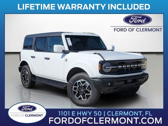 2026 Ford Bronco Outer Banks