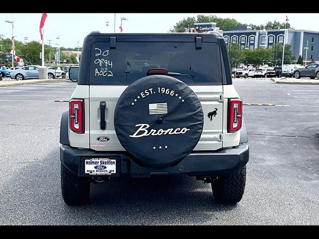 2026 Ford Bronco Outer Banks