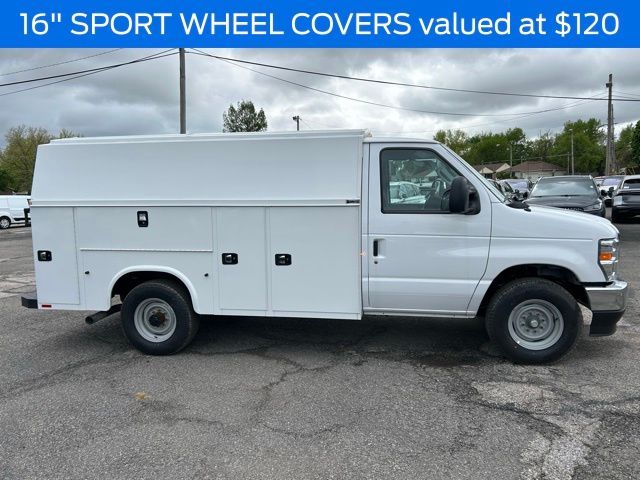 2026 Ford E-Series Base