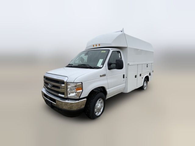 2026 Ford E-Series Base