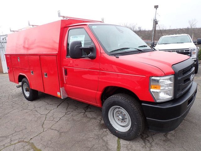 2026 Ford E-Series Base